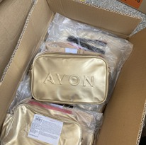  Avon 