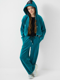 24.03 PlayToday �������� ����������� ��� �������: ���������, ����� 12621352