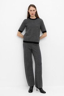 21.04 Very Neat ����� ��� �� 437/24�/������