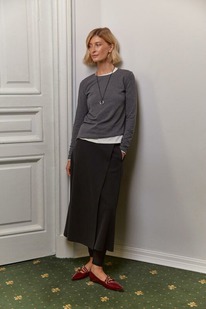 06.04  Very Neat ���� ��� ��� 7019/������