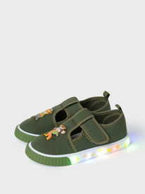 12.04  PlayToday �������� ��� ��������� 12612758