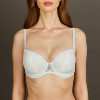02.05  Alisee ����������� Mon amour 770238 ������ ������