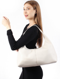 19.06 LACCOMA ����� ������-L815-�������� ����� ��� ���� ������